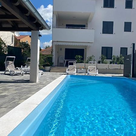 Breitling Apartments With Pool Biograd Na Moru Eksteriør bilde