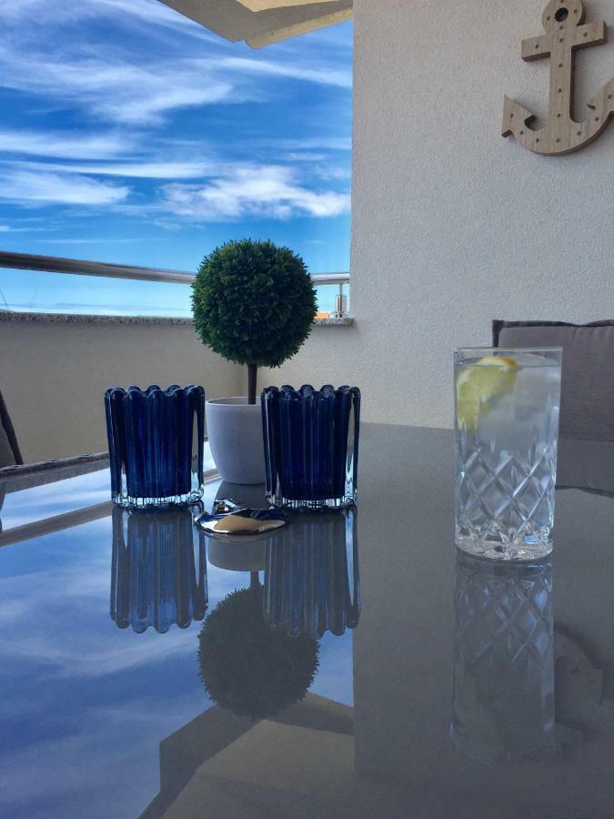 Breitling Apartments With Pool Biograd Na Moru Eksteriør bilde